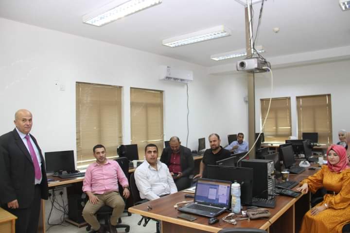 البلقاء التطبيقية تختتم الورشة التدريبية في مجال التسويق الرقمي _صور