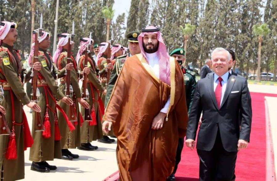 الصخري يكتب  آل   السعود   الله   يقوم    سعدهم .. ويحفظهم  الرحمن   من كل مكروه