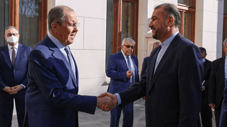 وزير الخارجية الروسي يزور إيران