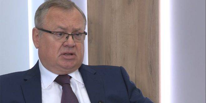 كوستين: مدخرات روسيا تفوق ديونها بتسع مرات