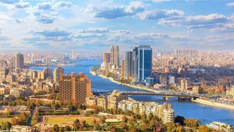 حقيقة انتشار عبوات زيت طعام غير صالحة للاستهلاك في مصر