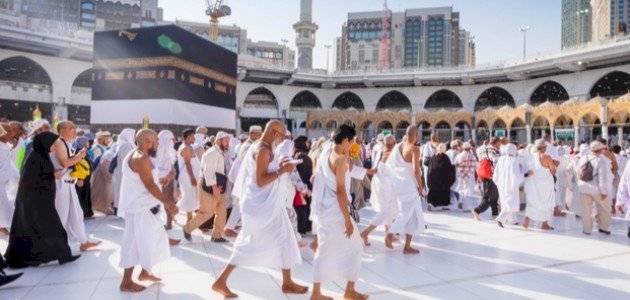 ما تفسيرات رؤية الطواف حول الكعبة في المنام