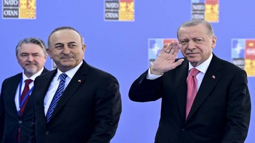 تركيا تطالب فنلندا والسويد بتسليمها 33 شخصا يشتبه بهم في قضايا إرهاب