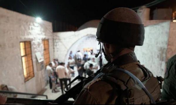 إصابة قائد بالجيش الاسرائيلي ومستوطنَين بالرصاص في نابلس