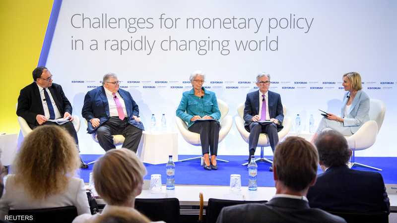 رؤساء كبرى البنوك المركزية: خفض التضخم سيكون مؤلما