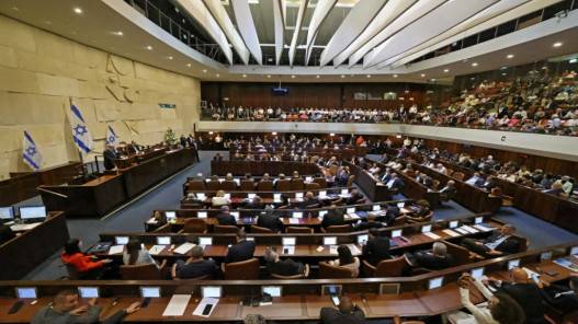 حل الكنيست الإسرائيلي لإجراء انتخابات في 1 تشرين الثاني