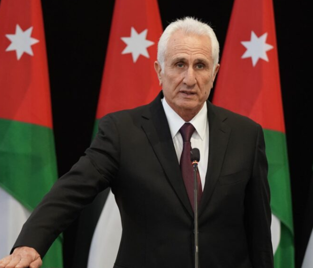 وزير التربية يوجه للتعامل مع ملاحظات امتحان التوجيهي بسرعة وشفافية