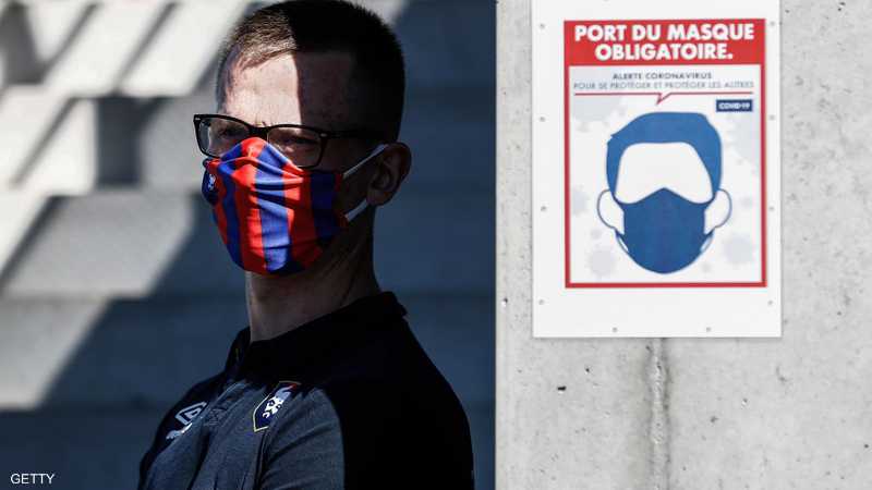 الكمامات تعود إلى فرنسا.. نداء حكومي بعد تزايد إصابات كورونا