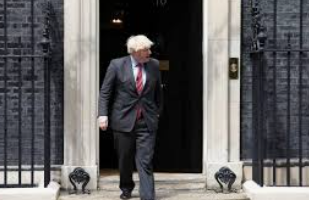 الحكومة البريطانية تخفف اللوائح لمنع إلغاء الرحلات في اللحظة الأخيرة