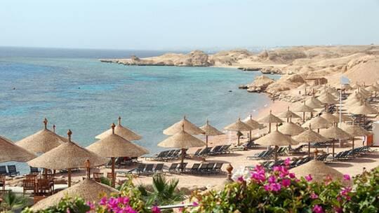 مصر تغلق منطقة ساحلية