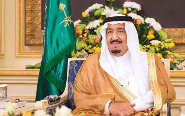 خادم الحرمين الشريفين يصدر عدة أوامر ملكية