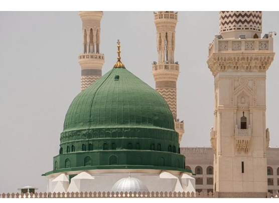 مسؤول أمريكي: بايدن قد يرغب بزيارة المدينة المنورة