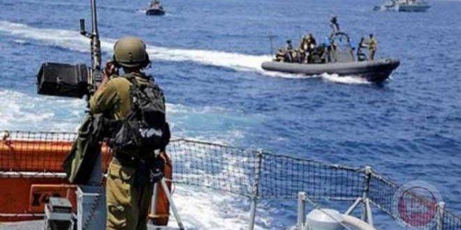 بحرية الاحتلال تعتدي على الصيادين الفلسطينيين في بحر غزة