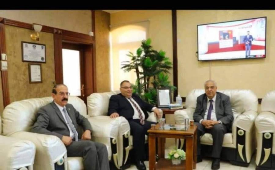 لقاء مع أد نضال الرمحي رئيس جامعة الزرقاء الخاصه