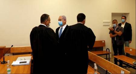 بدء محاكمة نتنياهو .. طائرة لرجل أعمال لعقد صفقات في الأردن