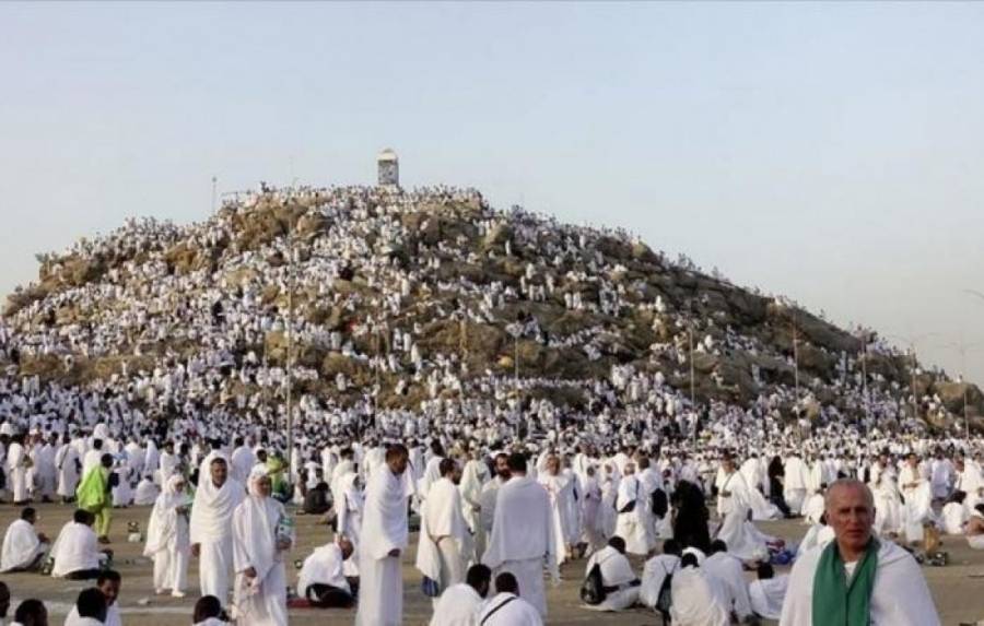 ماالفرق بين ليلة القدر ويوم عرفة ؟؟