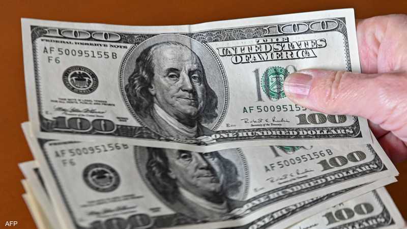 تحويلات التونسيين بالخارج ترتفع 17 بالمئة في ستة أشهر