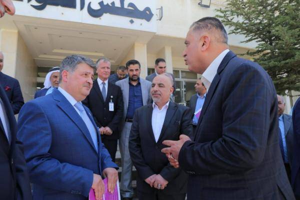 عَون الثقافية الوطنية تلتقي رئيس وأعضاء لجنة فلسطين النيابية
