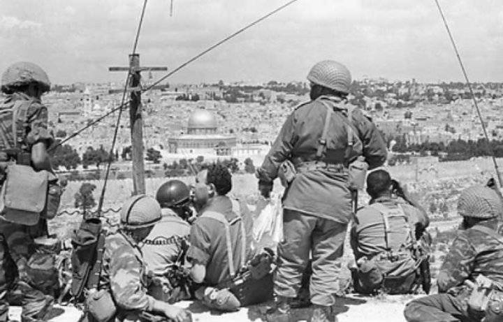 صحافي إسرائيلي يكشف عن مجزرة بحق جنود مصريين   “أحرقوا أحياء”   في حرب 1967