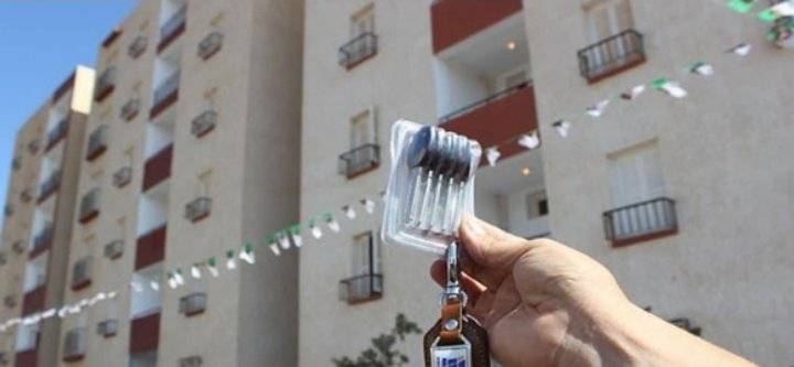 جزائرية تحاول الانتحار بسبب اقصائها من السكن الاجتماعي