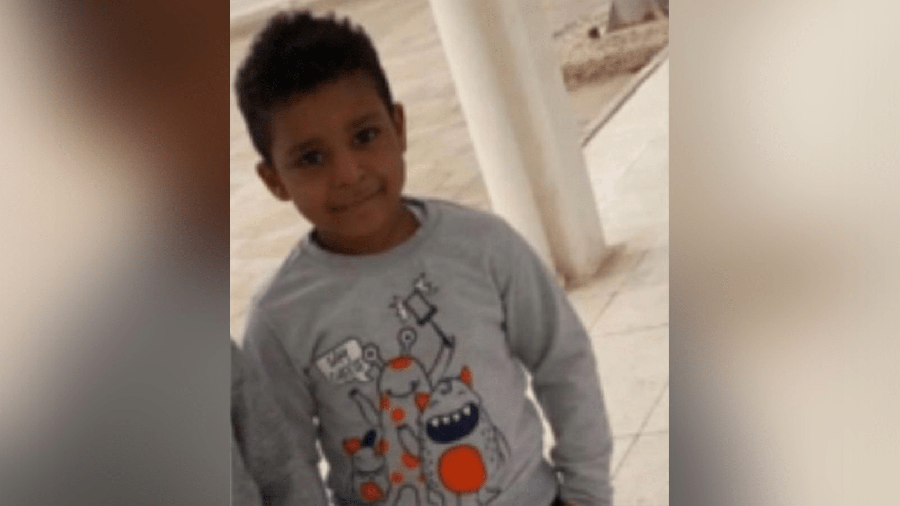 تفاصيل صادمة حول جريمة بشعة أدت لقتل الطفل الكويتي صقر المطيري