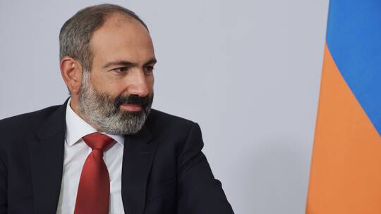 أردوغان وباشينيان يؤكدان في اتصال هاتفي على أهمية تطبيع العلاقات