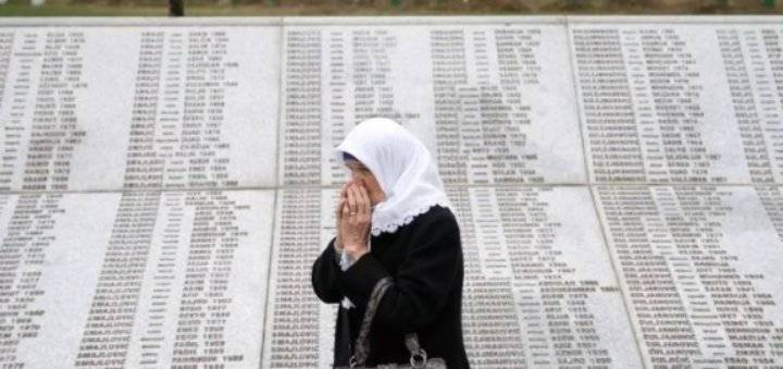 البوسنة والهرسك تحيي ذكرى مذبحة سربرنيتشا