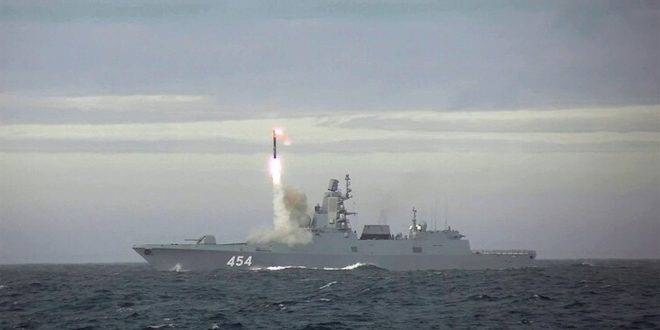 روسيا تطور صاروخاً بالستياً من نوع زميفيك القاتل لحاملات الطائرات