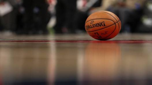 المنتخب الوطني لكرة السلة يخسر امام نظيره الاسترالي في افتتاح بطولة كأس آسيا