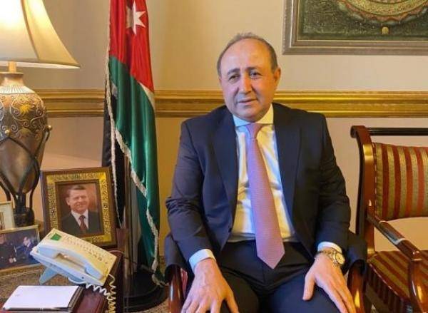 نفاع يعمم للطلبة الاردنيين الخريجين من الجامعات الهنغارية