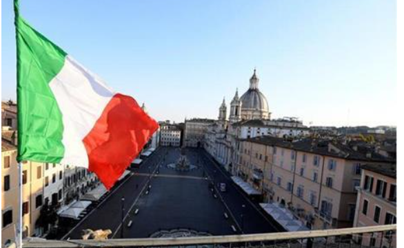 إيطاليا تشهد موجة حر عاتية وطويلة الأمد