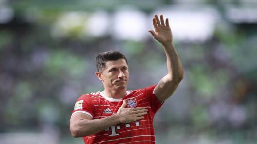 ماكينة الأهداف ليفاندوفسكي يخوض تحديا جديدا في صفوف برشلونة