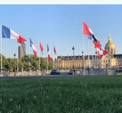 إشادة سياسية واسعة بزيارة محمد بن زايد إلى فرنسا