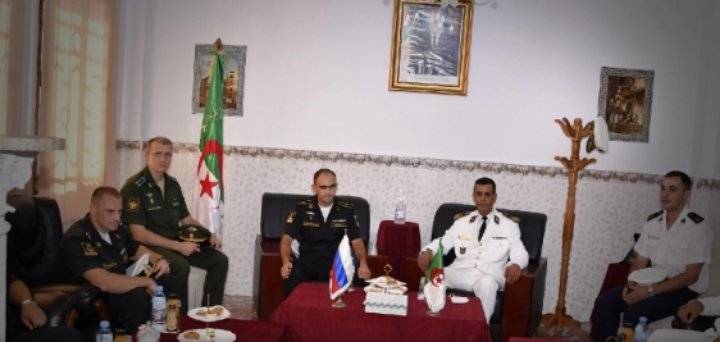 مجموعة سفن روسية من أسطول البحر الأسود ترسو بميناء الجزائر