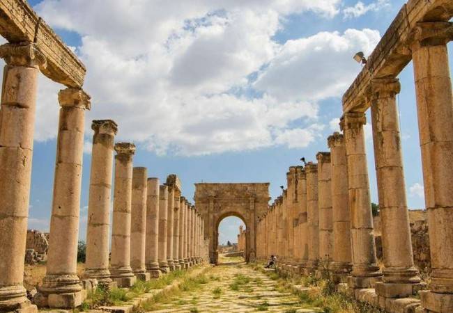 عامود جرش.