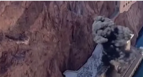 انفجار يضرب أكبر سدود أميركا.. فيديو للواقعة