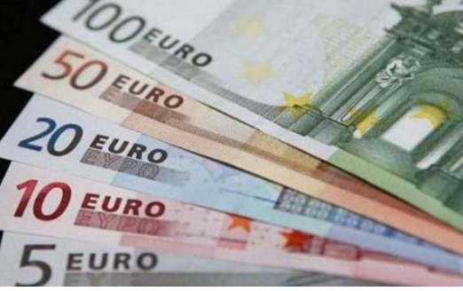 اليورو يقفز لأعلى مستوى في أسبوعين