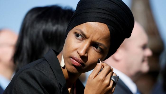 اعتقال نائبات بينهن إلهان عمر في احتجاجات داعمة للإجهاض بأمريكا