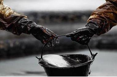 السعودية والعراق يزودان أوروبا بالنفط الخام