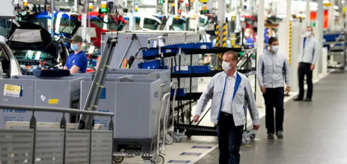 معهد إيفو يحذر.. أكبر اقتصاد في أوروبا على حافة الركود