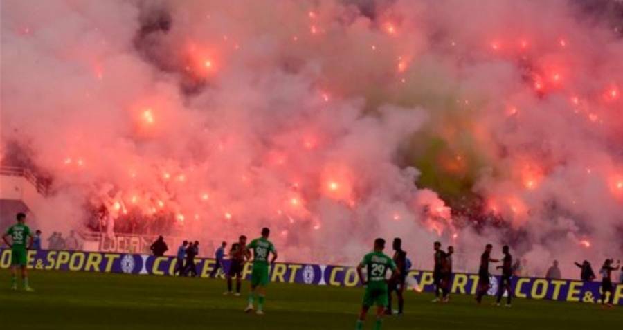 عقوبات صارمة بحق مثيري الشغب في ملاعب إنجلترا