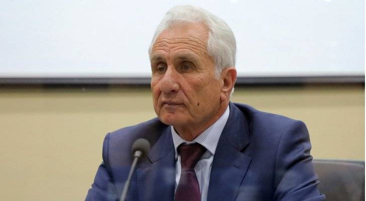 نظام لتنظيم علاقة الطلبة والإدارات الجامعية خلال أسبوع