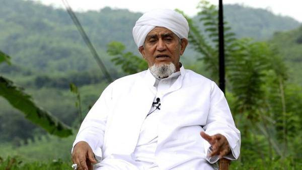 وفاة العلامة اليمني البارز أبو بكر العدني