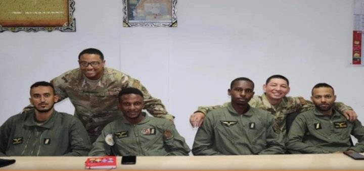 أمريكا تدرب 20 طيارا موريتانيا في مجال صيانة النظام الكهربائي