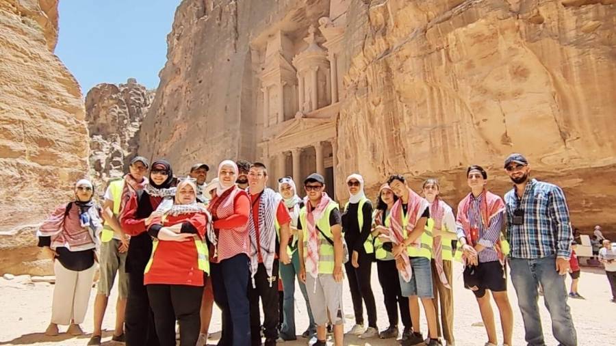 جمعية الهدب لرعاية متلازمة داون تستضيف متلازمة داون من فلسطين ...صور