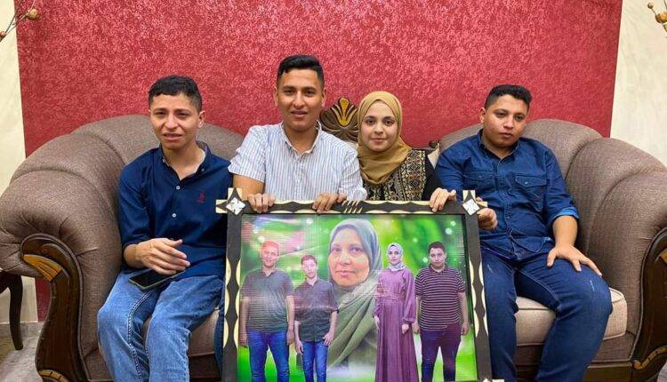 4 توائم فلسطينيين يحققون النجاح والتفوق في الثانوية العامة