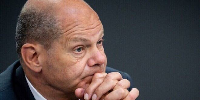 شولتس: زودنا كييف بأسلحة لم يحصل الجيش الألماني عليها بعد