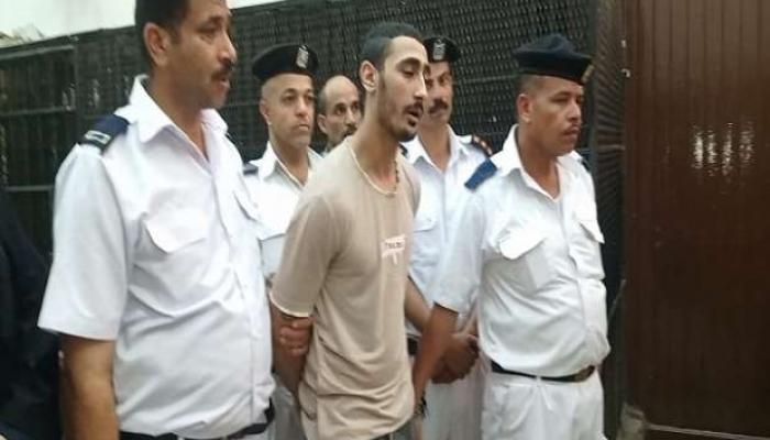 ذبح طفلة بعد فشله في اغتصابها.. المتهم للقاضي: احكم عليا بسرعة.. عايز أخلص