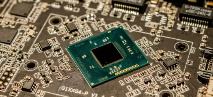 آسيا.. تسيطر على أهم صناعة في حياتنا