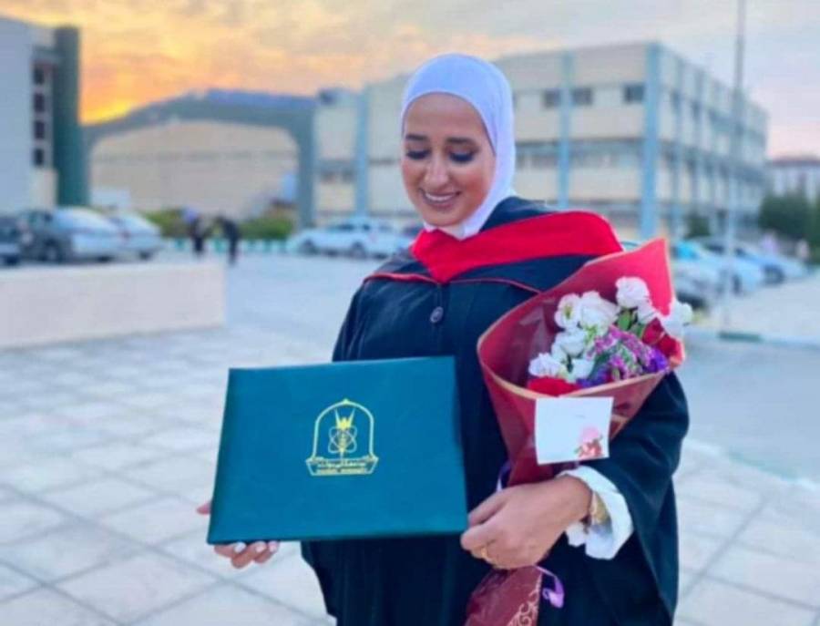 أسرة نيروز تهنئ حلا ابو شاكر